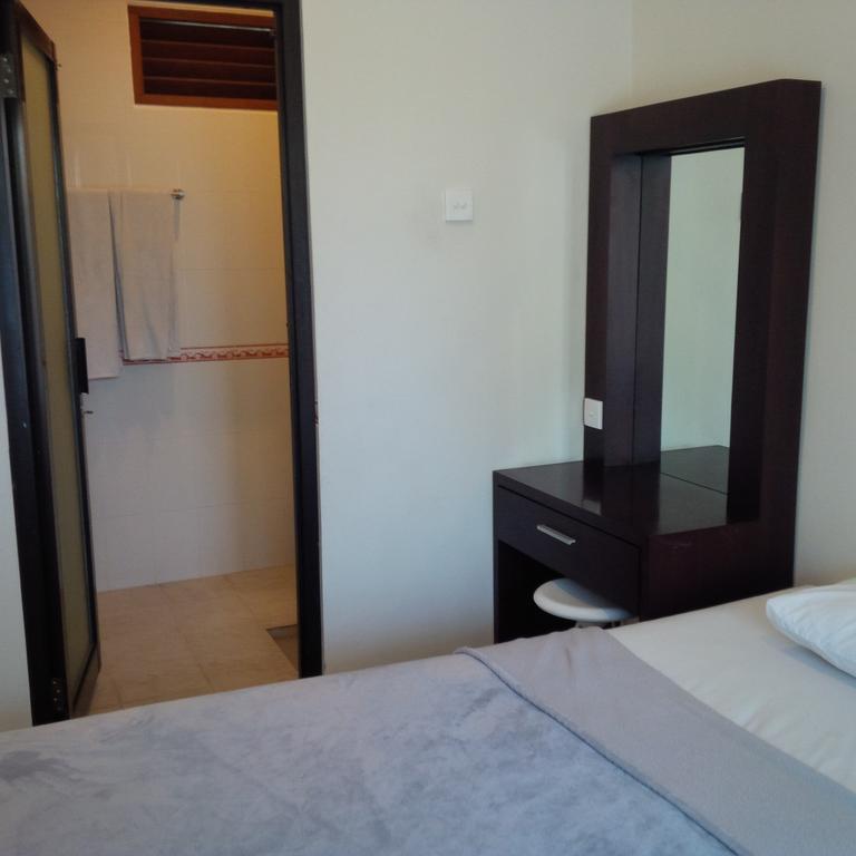 Suji Apartment Bali Bilik gambar